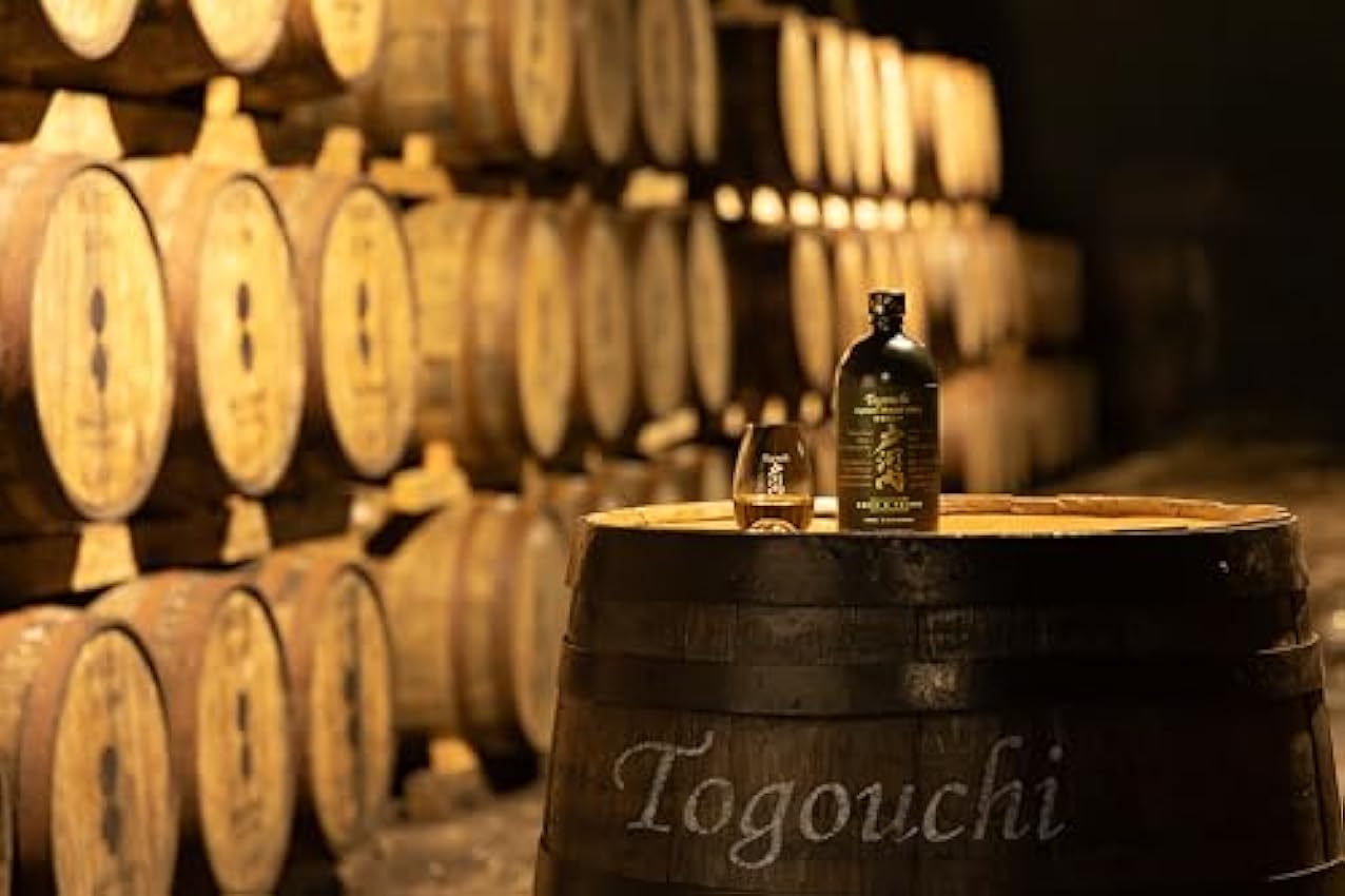 Togouchi 9 Años Blended Whisky - 700 ml lcVBxNP9