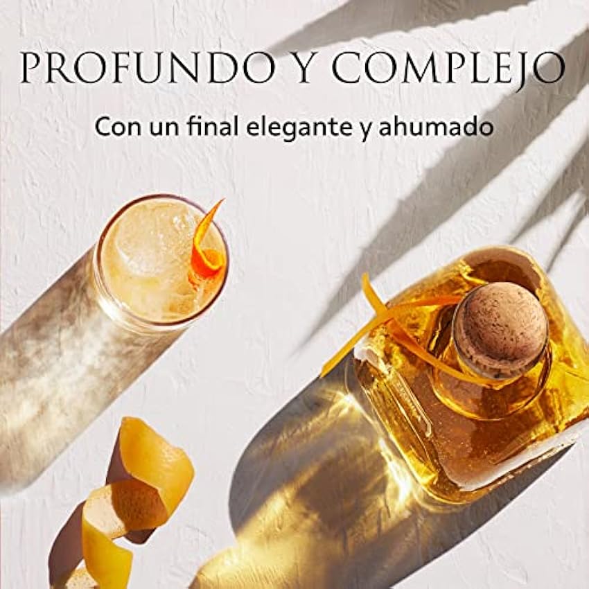 PATRÓN Añejo Premium Tequila, elaborado artesanalmente en México con el mejor agave azul Weber 100 %, en pequeños lotes, madurado más de doce meses en barricas de roble, 40 % ALC., 70 cl / 700 ml gUAtFn2C