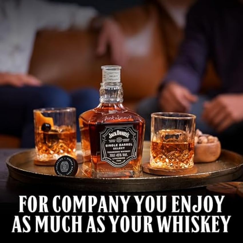 Jack Daniels Single Barrel Select Tennessee Whiskey, 45% Vol. Alcohol, Sabor Suave con Notas de Vainilla y Caramelo, 700 ml jTFc6Aeo