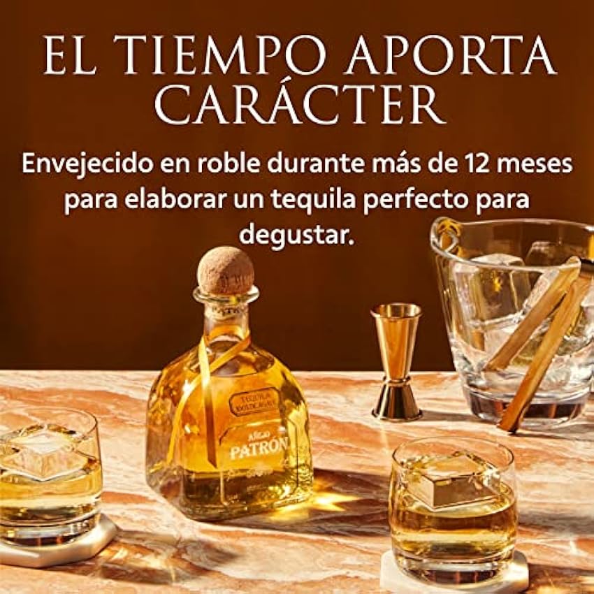 PATRÓN Añejo Premium Tequila, elaborado artesanalmente en México con el mejor agave azul Weber 100 %, en pequeños lotes, madurado más de doce meses en barricas de roble, 40 % ALC., 70 cl / 700 ml gUAtFn2C